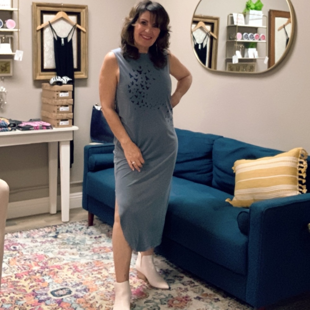 Dress by Project Social T.  Size small which is equivalent to a size 4.